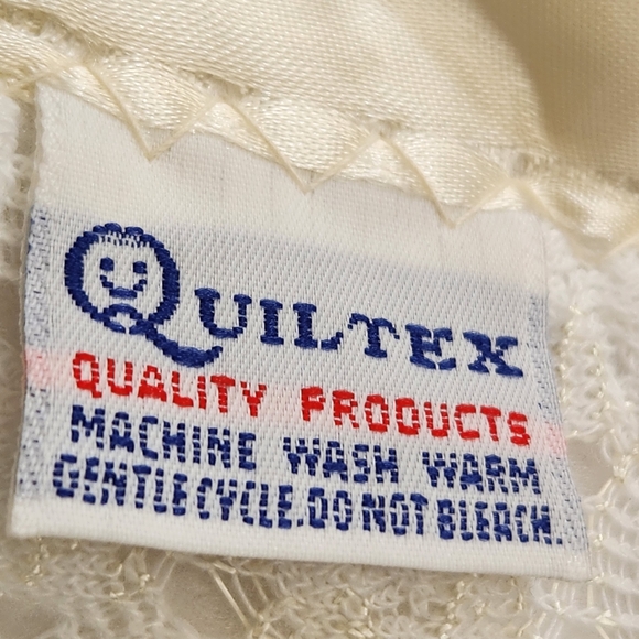 Vintage Quiltex Blanket White Throw Ribbon Binding 48 x 34 Home Bedding Made USA - Picture 4 of 10